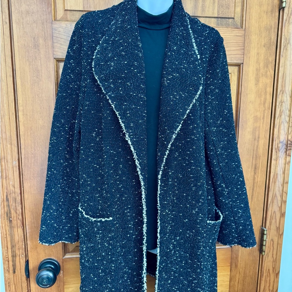 Max Studio Textured Black Blazer with Cream Accents